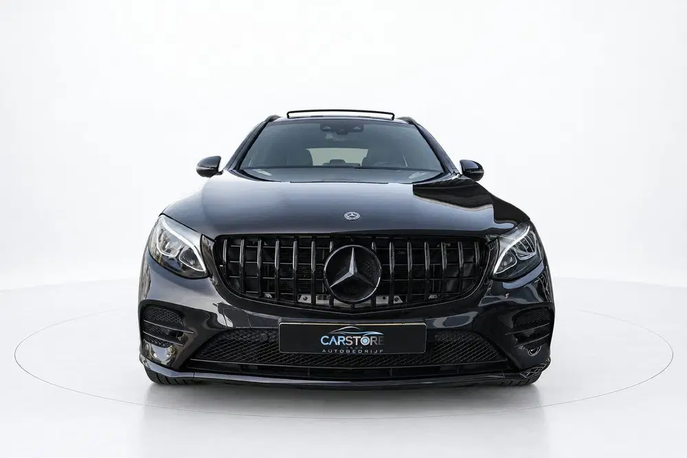 Mercedes-Benz GLC 250 4MATIC AMG NIGHT PANO SFEER uit 2019, foto 2