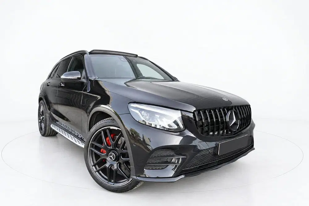 Mercedes-Benz GLC 250 4MATIC AMG NIGHT PANO SFEER uit 2019, foto 3