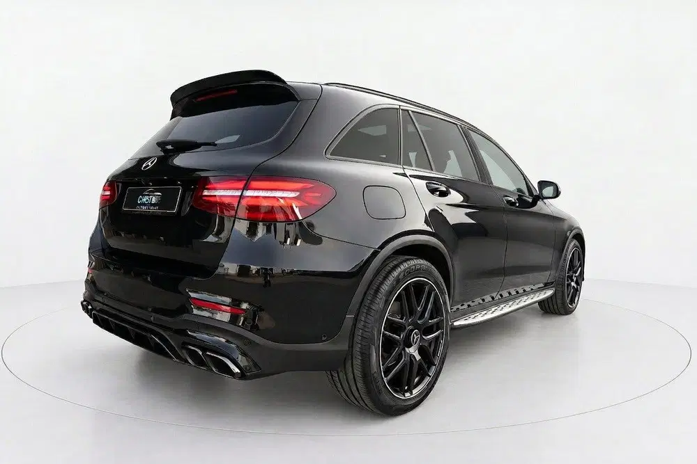 Mercedes-Benz GLC 250 4MATIC AMG NIGHT PANO SFEER uit 2019, foto 6