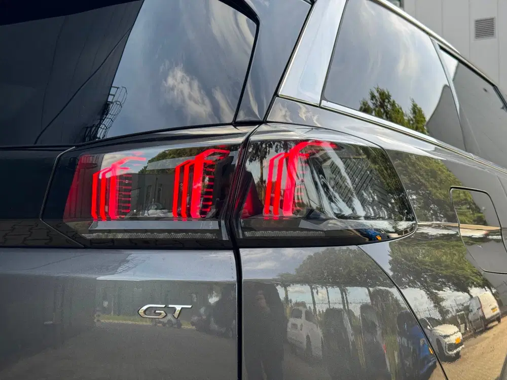 Peugeot 5008 1.2 PureTech GT uit 2022, foto 12