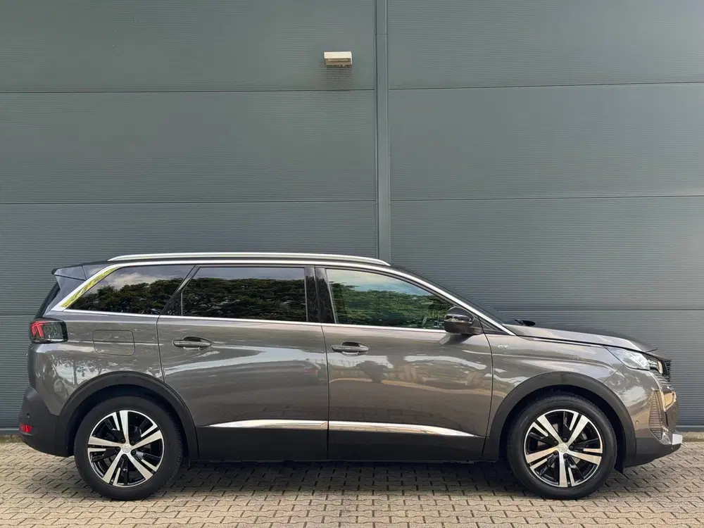 Peugeot 5008 1.2 PureTech GT uit 2022, foto 13