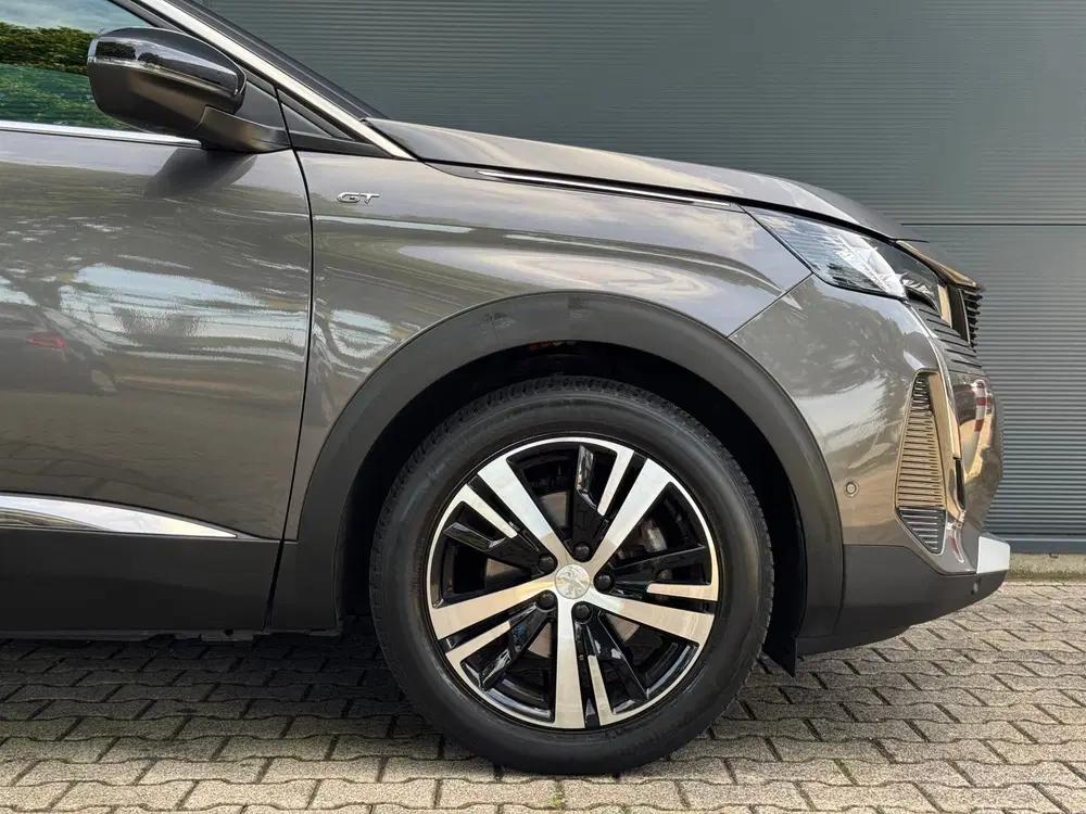 Peugeot 5008 1.2 PureTech GT uit 2022, foto 14