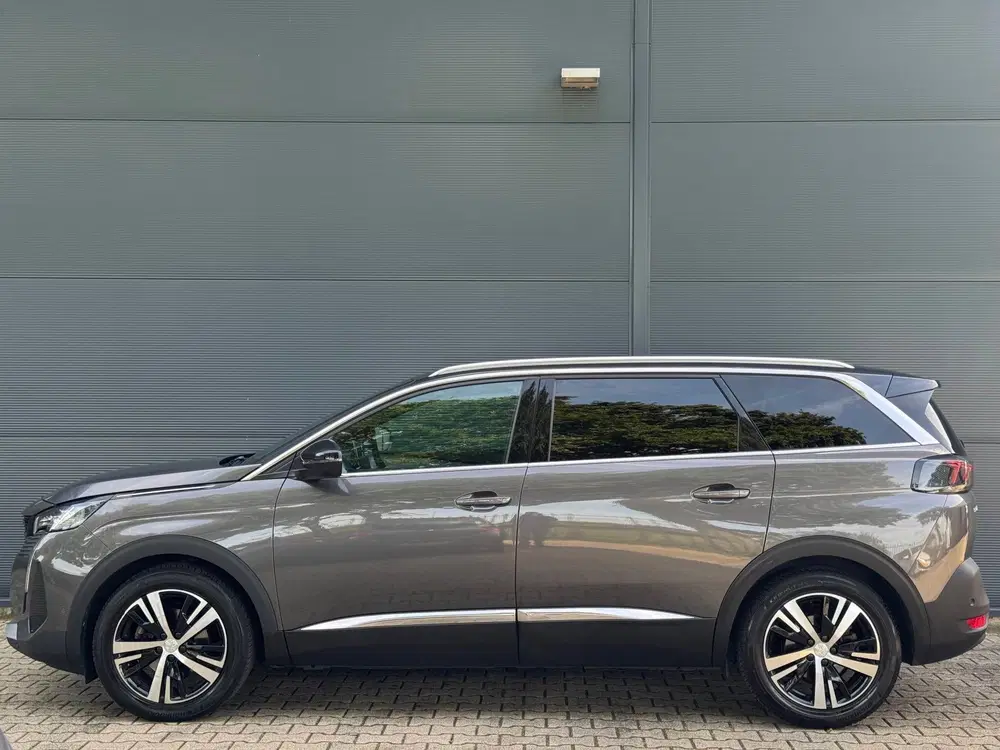 Peugeot 5008 1.2 PureTech GT uit 2022, foto 15