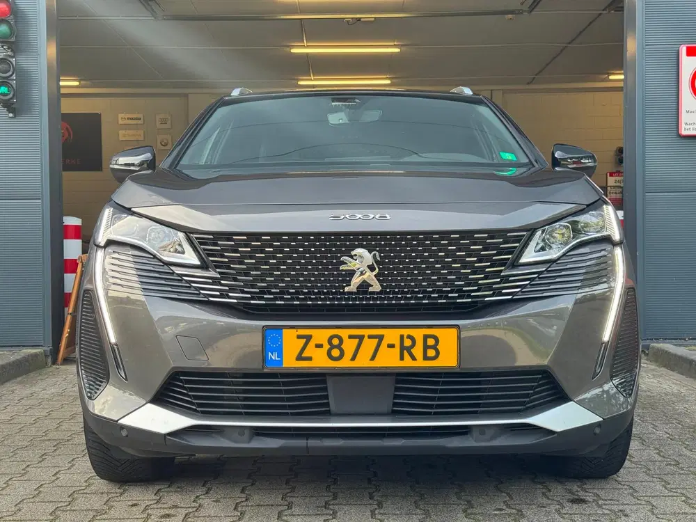 Peugeot 5008 1.2 PureTech GT uit 2022, foto 2