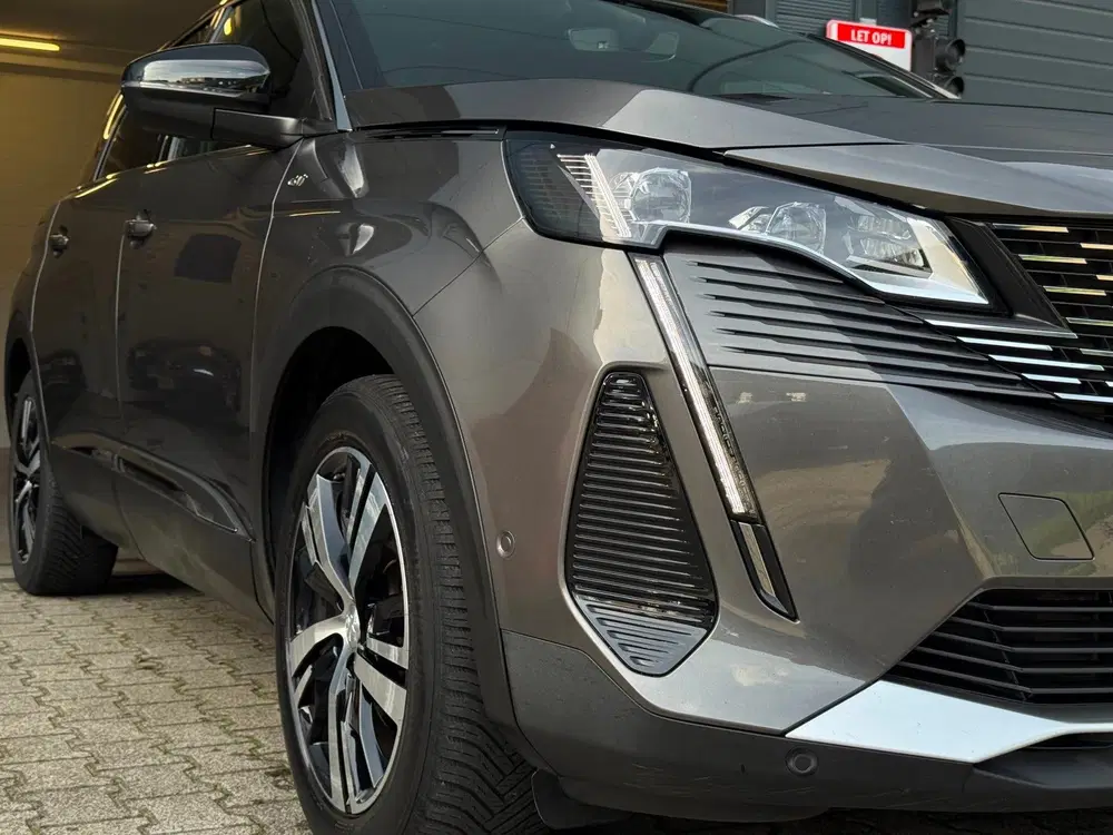 Peugeot 5008 1.2 PureTech GT uit 2022, foto 5