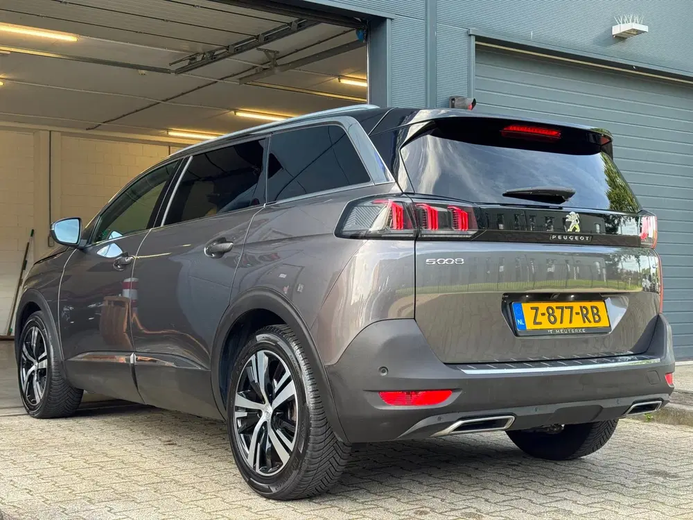 Peugeot 5008 1.2 PureTech GT uit 2022, foto 6