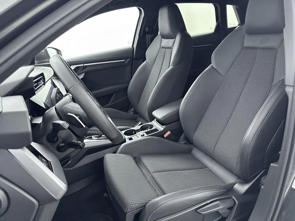 Audi A3 35 TFSI S edition 150 PK uit 2025, foto 12