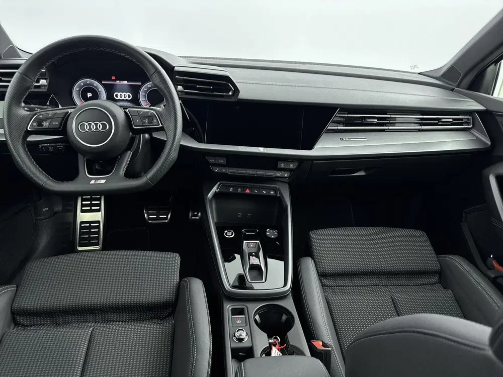 Audi A3 35 TFSI S edition 150 PK uit 2025, foto 8