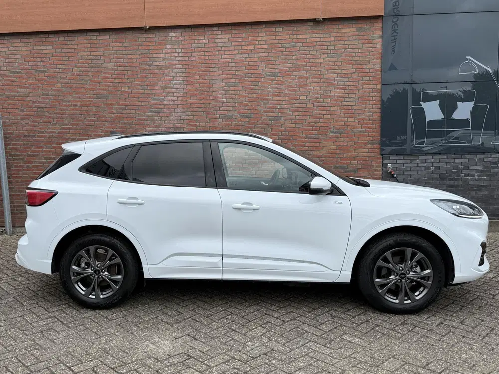 Ford Kuga 2.5 PHEV ST-Line-navi-winterpack-Frozen Wh uit 2024, foto 6