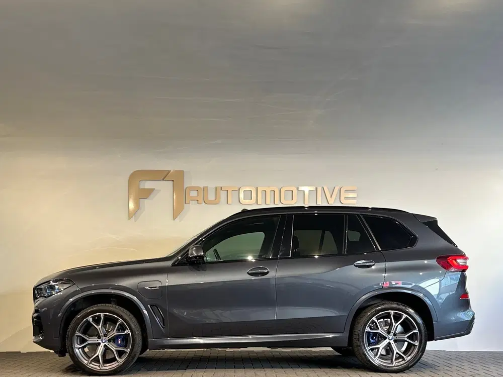 BMW X5 XDrive45e High Executive Pano uit 2022, foto 14