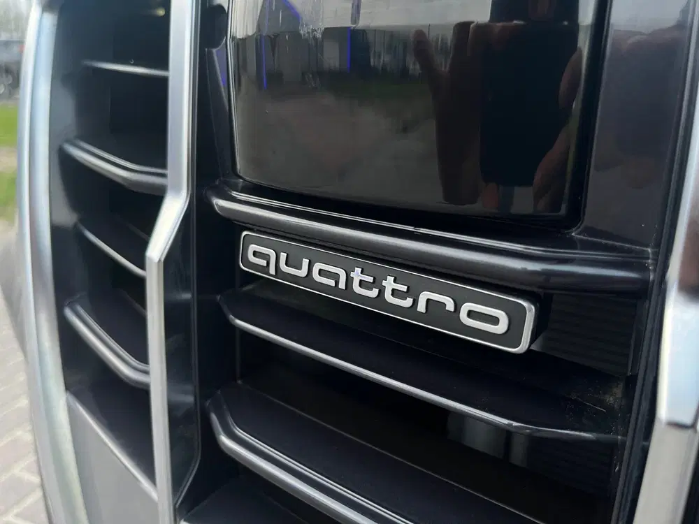 Audi Q7 55 TFSI e quattro Advanced uit 2023, foto 10