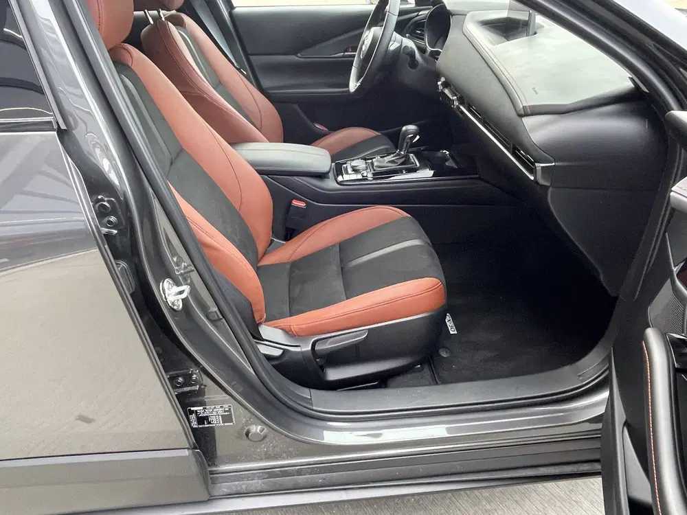 Mazda CX-30 2.0 e-SkyActiv-X M Hybrid AUTOMAAT Nagisa uit 2025, foto 12