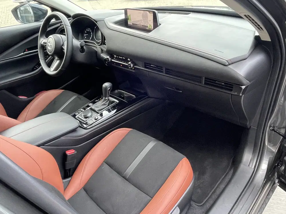 Mazda CX-30 2.0 e-SkyActiv-X M Hybrid AUTOMAAT Nagisa uit 2025, foto 13