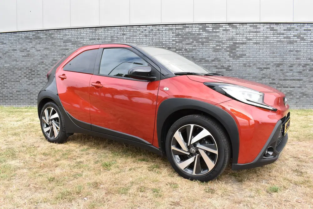 Toyota Aygo X 1.0 VVT-i MT Envy Jbl Navigatie Carplay uit 2023, foto 13