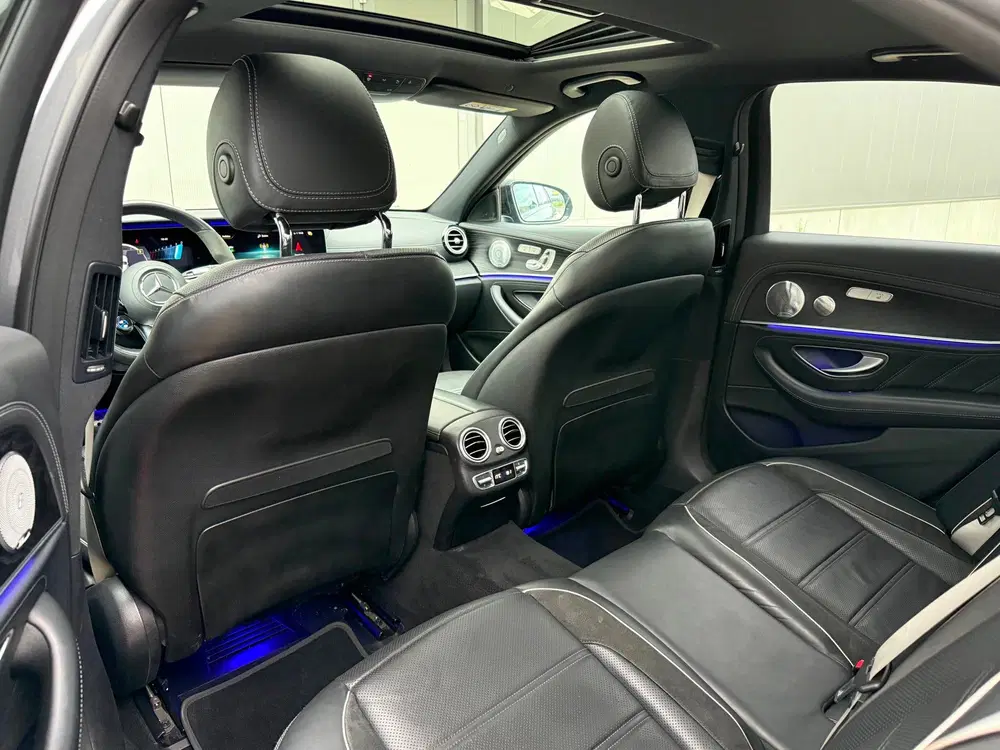 Mercedes-Benz E-Klasse AMG 63 S 4MATIC+ BURMESTER HUD PANO V uit 2020, foto 14