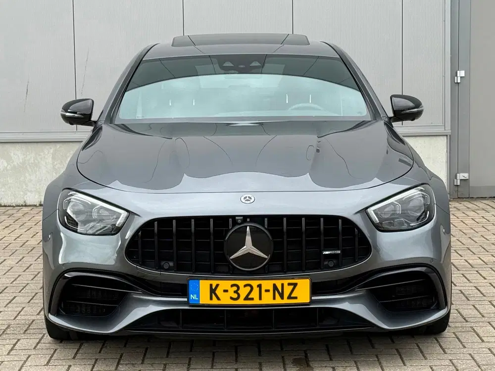 Mercedes-Benz E-Klasse AMG 63 S 4MATIC+ BURMESTER HUD PANO V uit 2020, foto 2