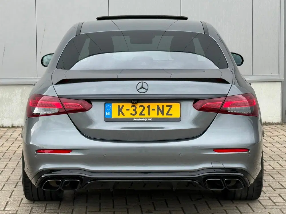Mercedes-Benz E-Klasse AMG 63 S 4MATIC+ BURMESTER HUD PANO V uit 2020, foto 6