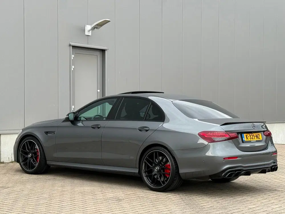 Mercedes-Benz E-Klasse AMG 63 S 4MATIC+ BURMESTER HUD PANO V uit 2020, foto 7