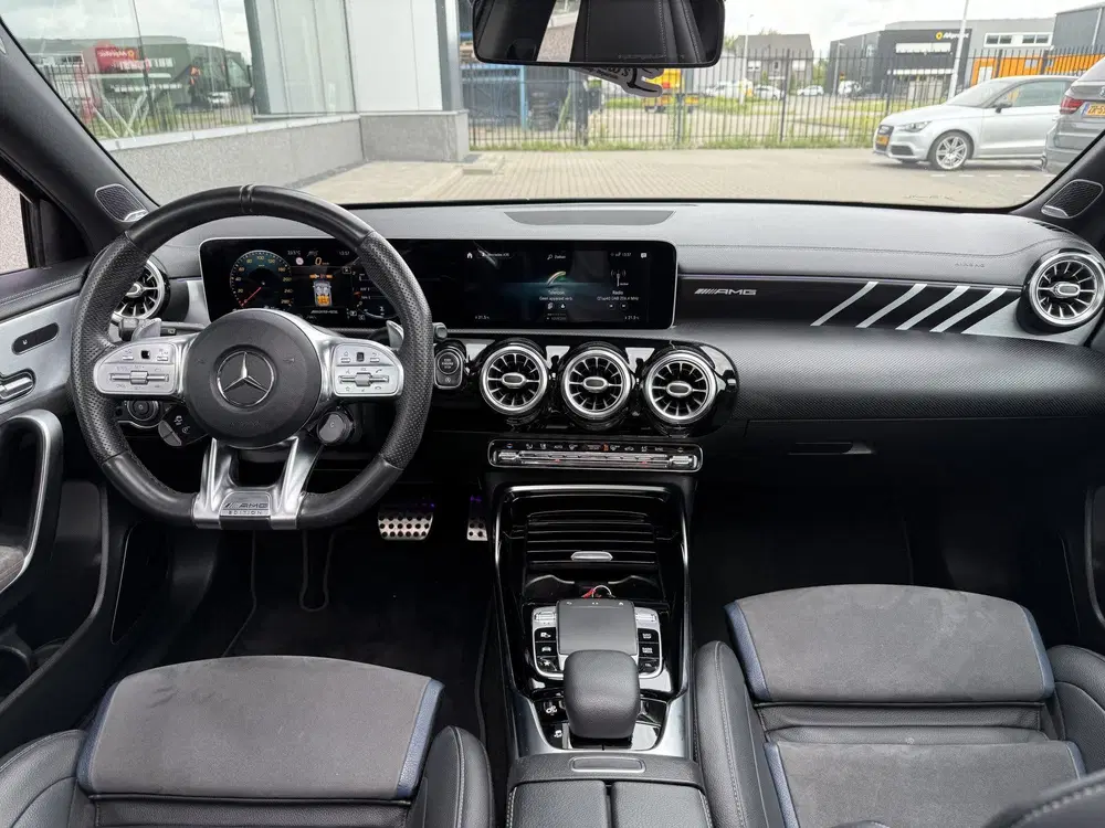 Mercedes-Benz A-Klasse AMG 35 4MATIC Edition 1 Premium Plus uit 2019, foto 5
