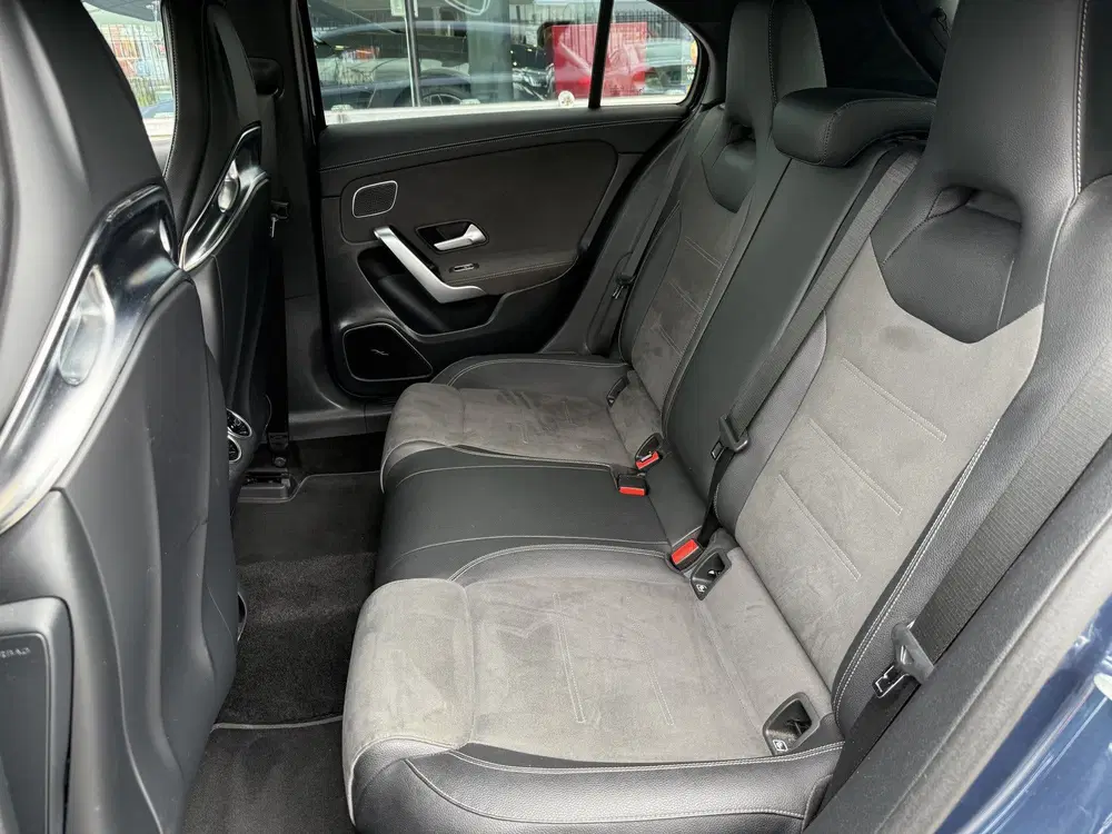 Mercedes-Benz A-Klasse AMG 35 4MATIC Edition 1 Premium Plus uit 2019, foto 8
