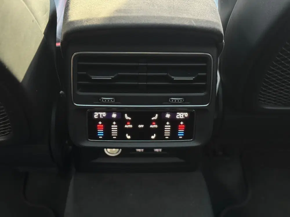 Audi RS Q8 RS Q8 4.0 TFSI quattro 600PK uit 2019, foto 14