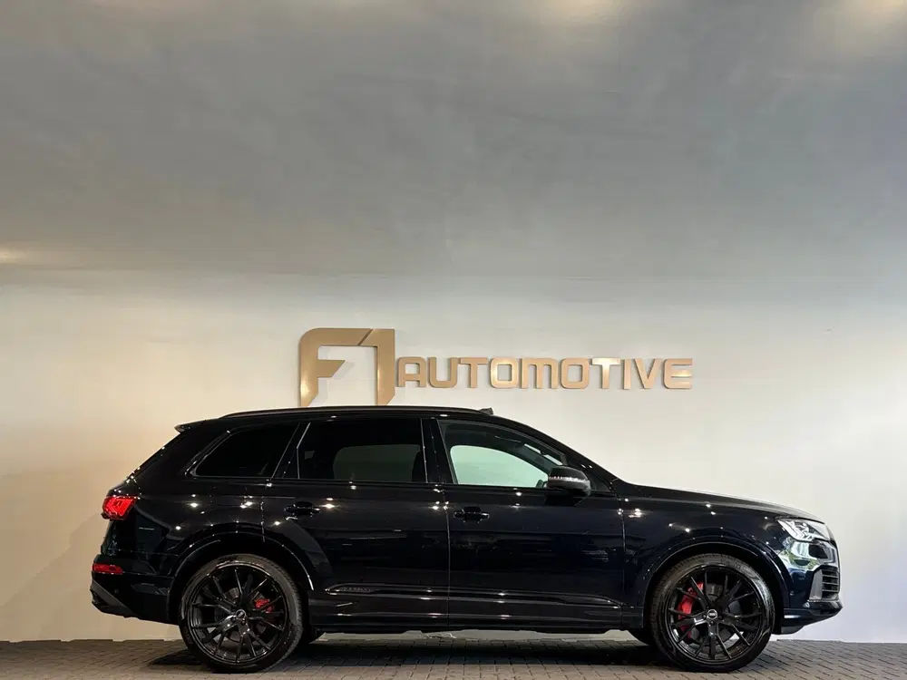 Audi Q7 55 TFSI e quattro Competition Pano uit 2020, foto 13