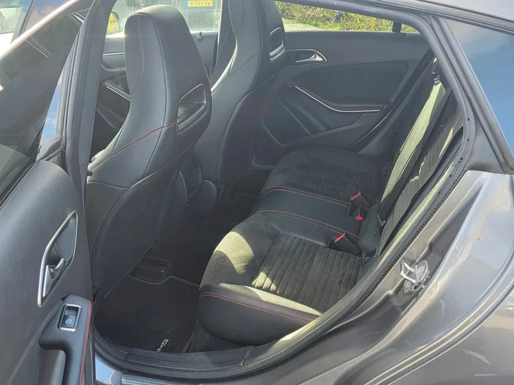 Mercedes-Benz CLA 180 2019 PANORAMADAK uit 2019, foto 12