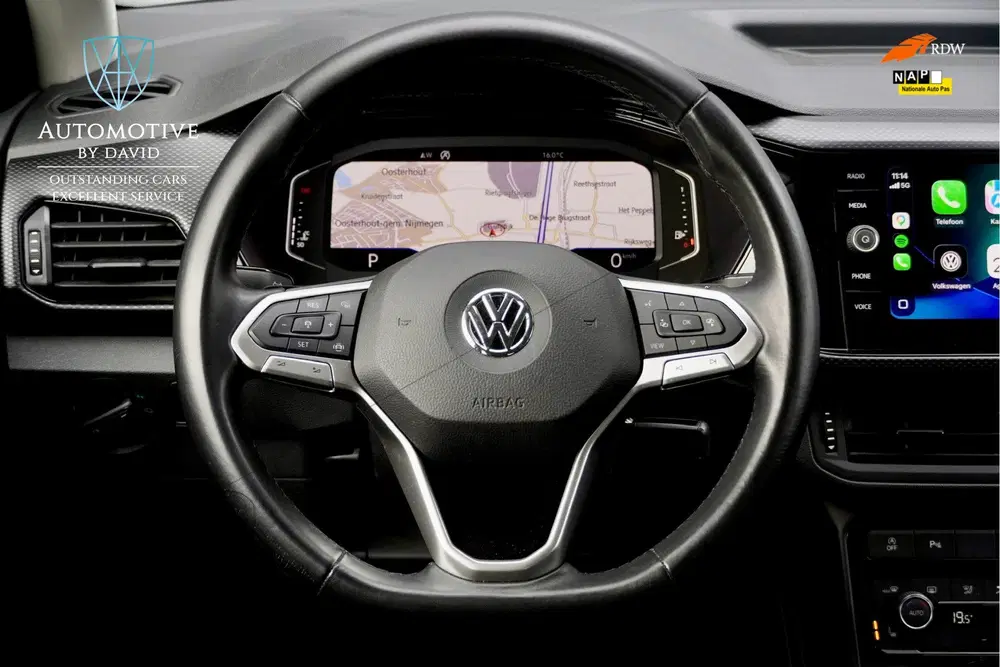 Volkswagen T-Cross 1.0 TSI 116 pk R-LINE BUSINESS AUTOMAAT uit 2020, foto 13