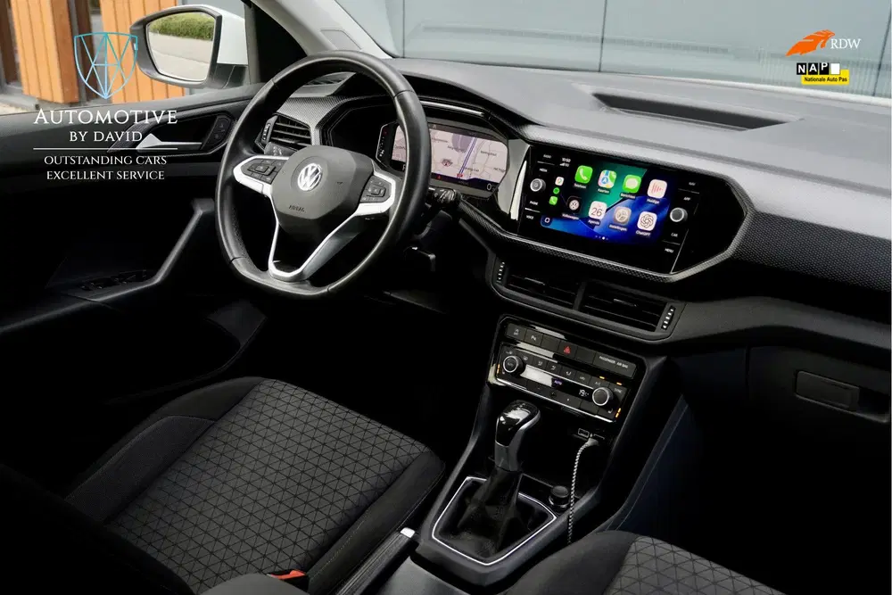 Volkswagen T-Cross 1.0 TSI 116 pk R-LINE BUSINESS AUTOMAAT uit 2020, foto 7