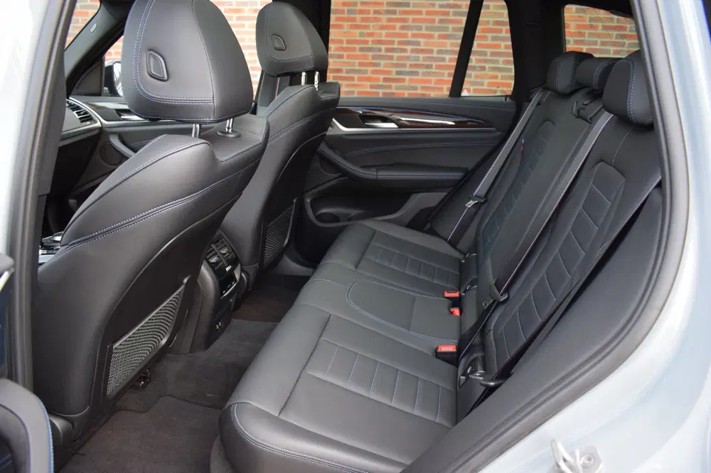 BMW X3 XDrive30e M-SPORT ORG.NED uit 2024, foto 11