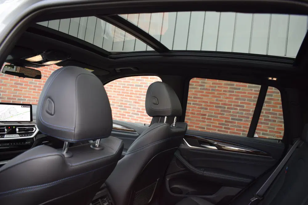BMW X3 XDrive30e M-SPORT ORG.NED uit 2024, foto 12