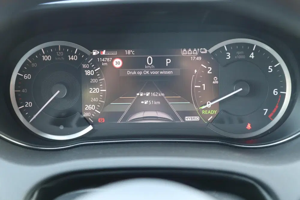 Jaguar E-Pace 🔥 Jaguar E-Pace P300e 309PK ⚡ R-Dynamic uit 2022, foto 11