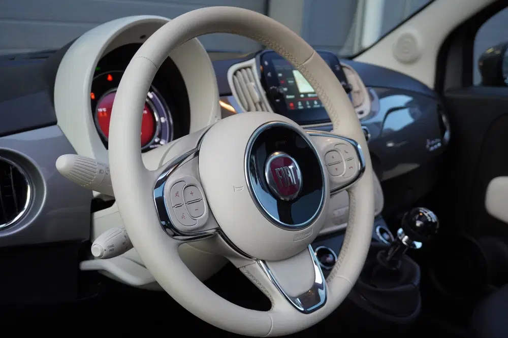 Fiat 500 1.0 Hybrid Dolcevita uit 2022, foto 15