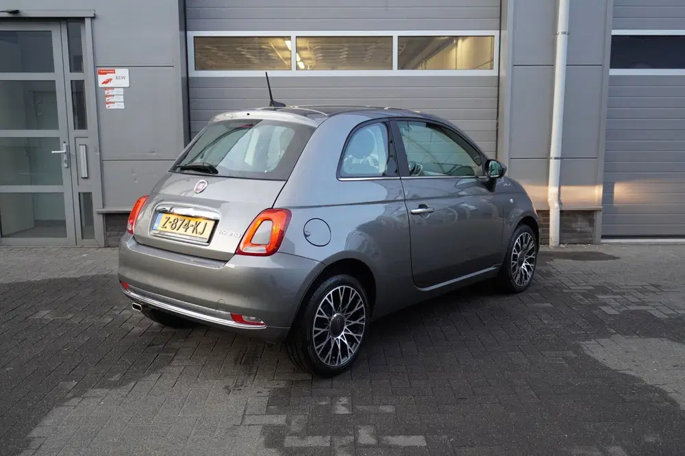 Fiat 500 1.0 Hybrid Dolcevita uit 2022, foto 2