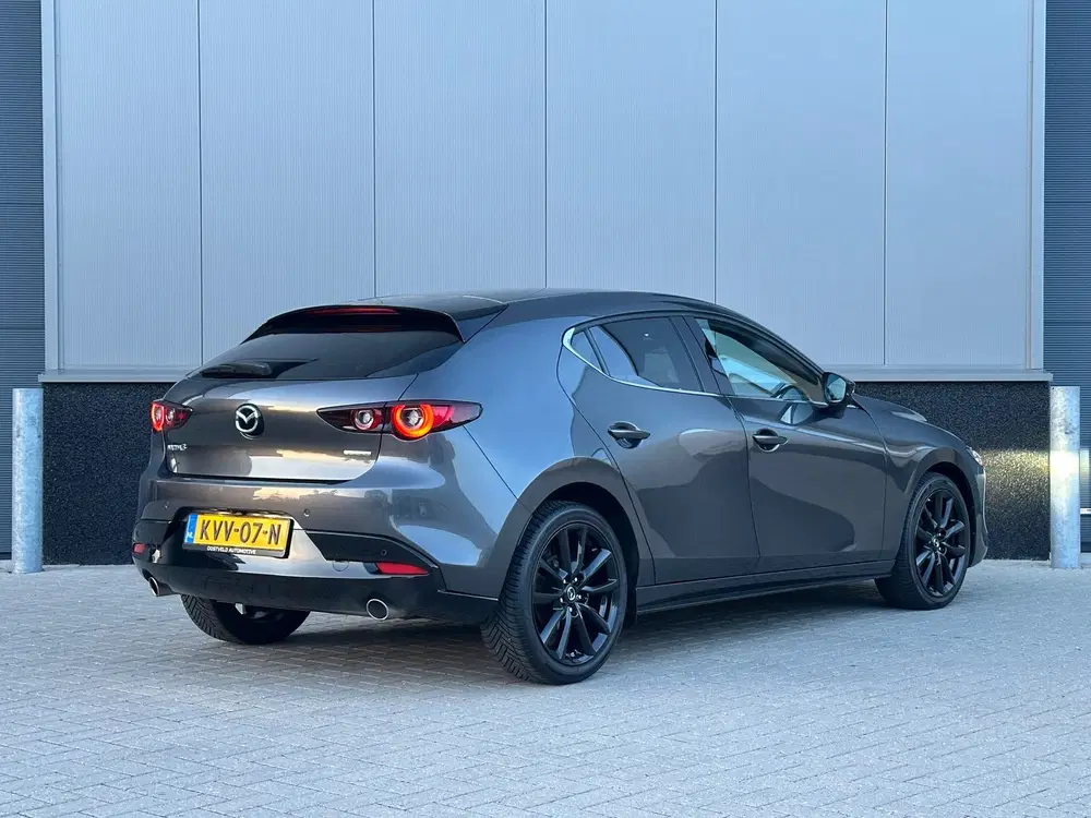 Mazda 3 2.0 e-SkyActiv-G M Hybrid 150 uit 2023, foto 2