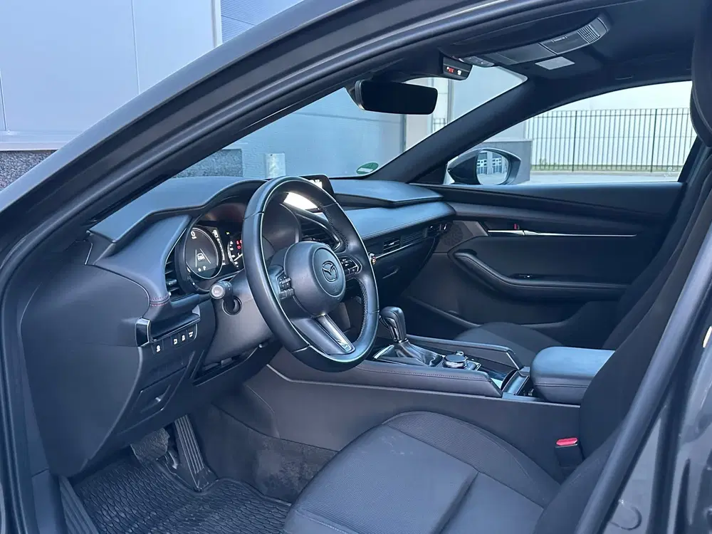 Mazda 3 2.0 e-SkyActiv-G M Hybrid 150 uit 2023, foto 3
