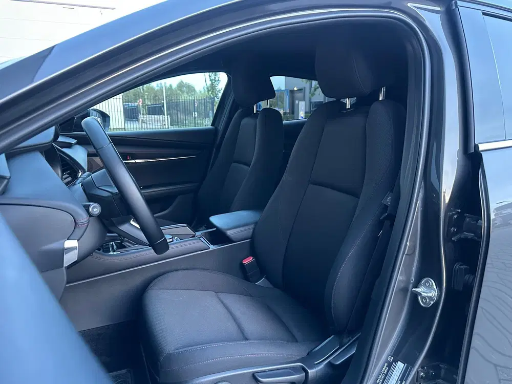 Mazda 3 2.0 e-SkyActiv-G M Hybrid 150 uit 2023, foto 4