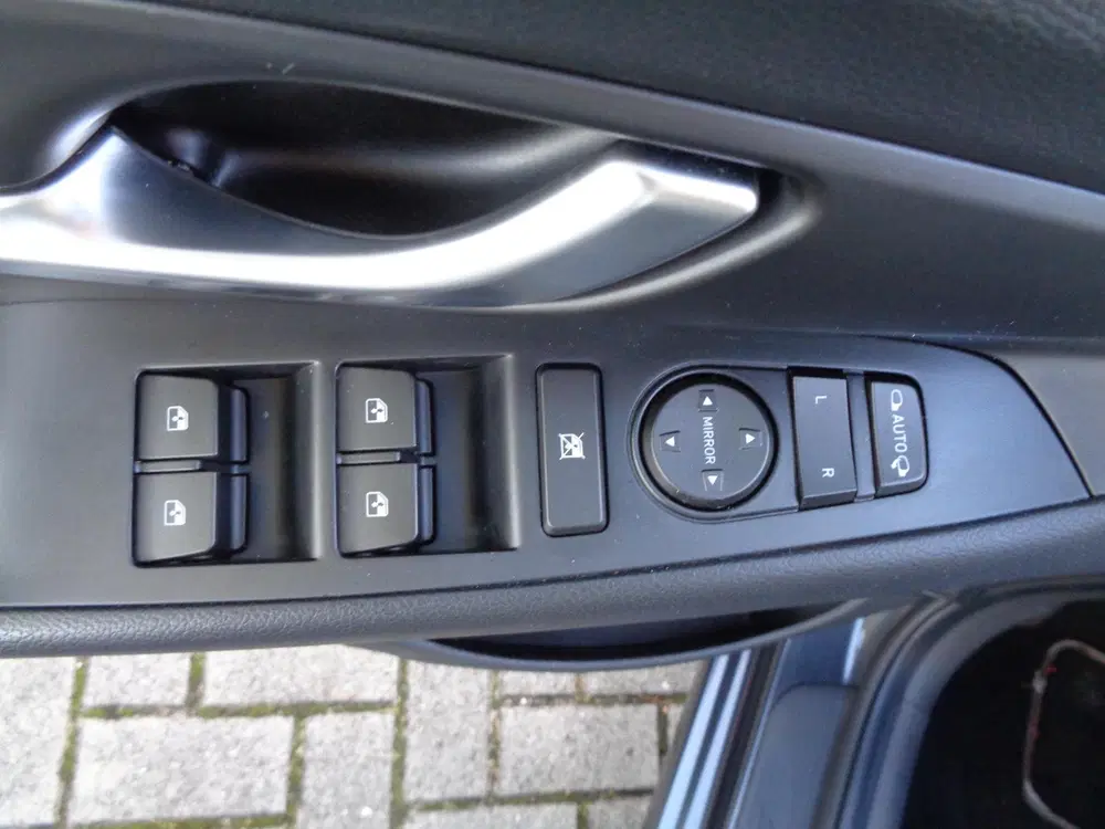 Hyundai i30 1.5 T-GDi MHEV uit 2021, foto 8