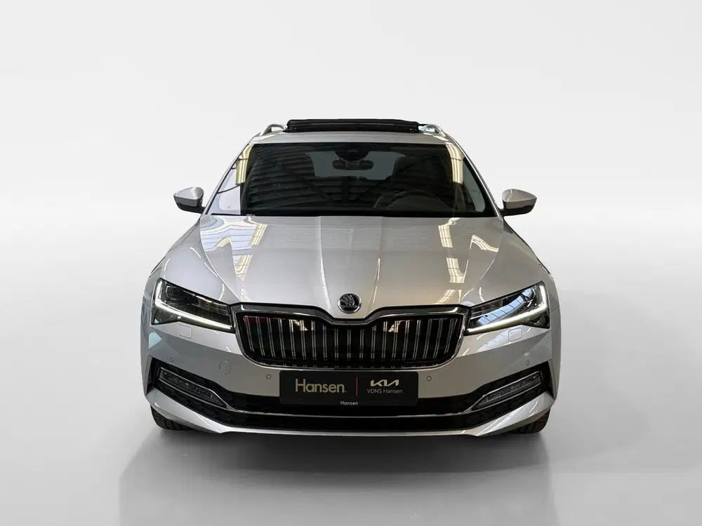 Skoda Superb 1.4 TSI iV Laurin & Klement I Panoramadak uit 2023, foto 11
