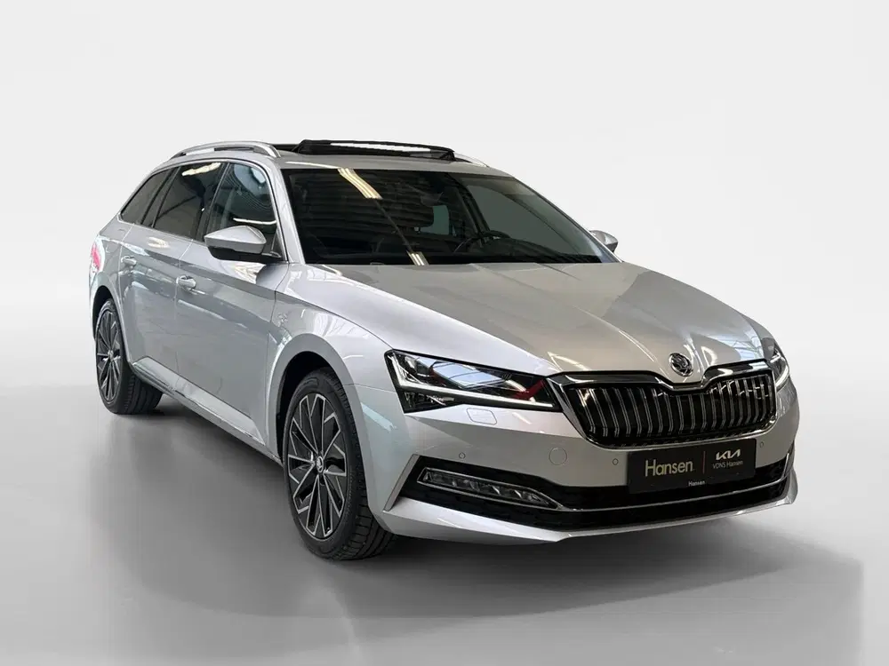 Skoda Superb 1.4 TSI iV Laurin & Klement I Panoramadak uit 2023, foto 5