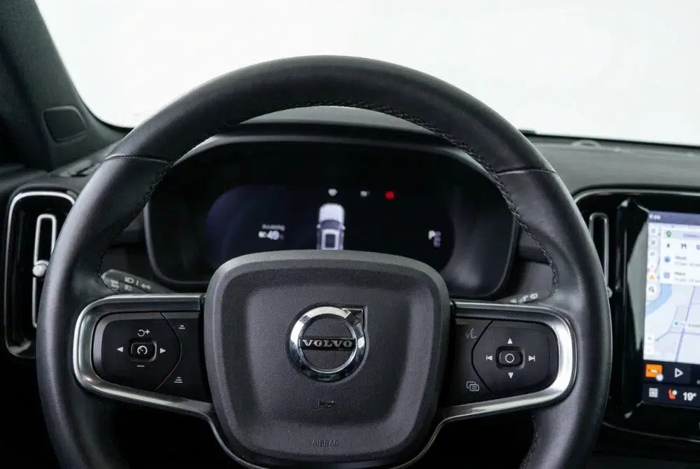 Volvo XC40 Single Motor Extended Range Ultimate 82 kW uit 2024, foto 14