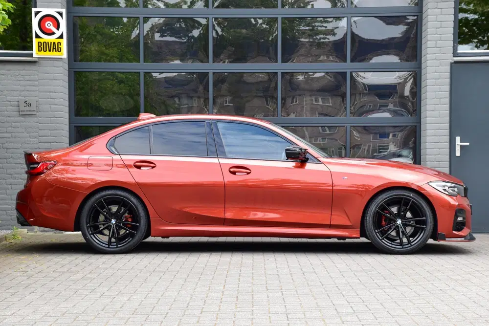 BMW 3-serie 318i M Sport uit 2020, foto 12