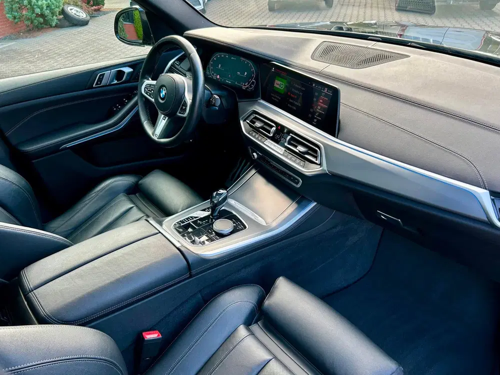 BMW X5 XDrive45e M-Sport uit 2020, foto 12