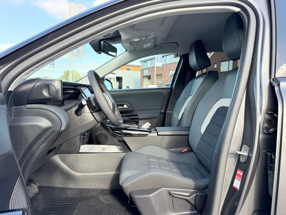 Citroën C5 Aircross Citroen C5 Aircross 1.2 Hybrid 145PK PLUS uit 2026, foto 4