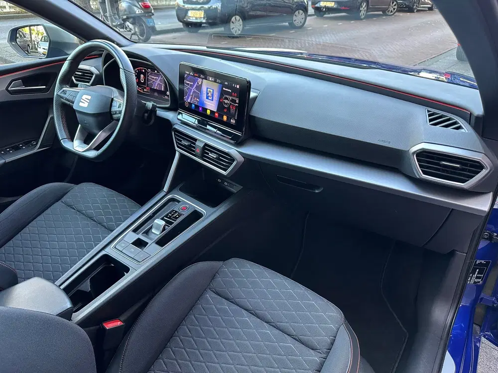 SEAT Leon 1.5 eTSI FR Aut Leer Navi Camera Carplay uit 2021, foto 11