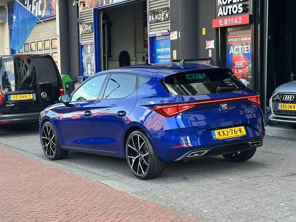 SEAT Leon 1.5 eTSI FR Aut Leer Navi Camera Carplay uit 2021, foto 2