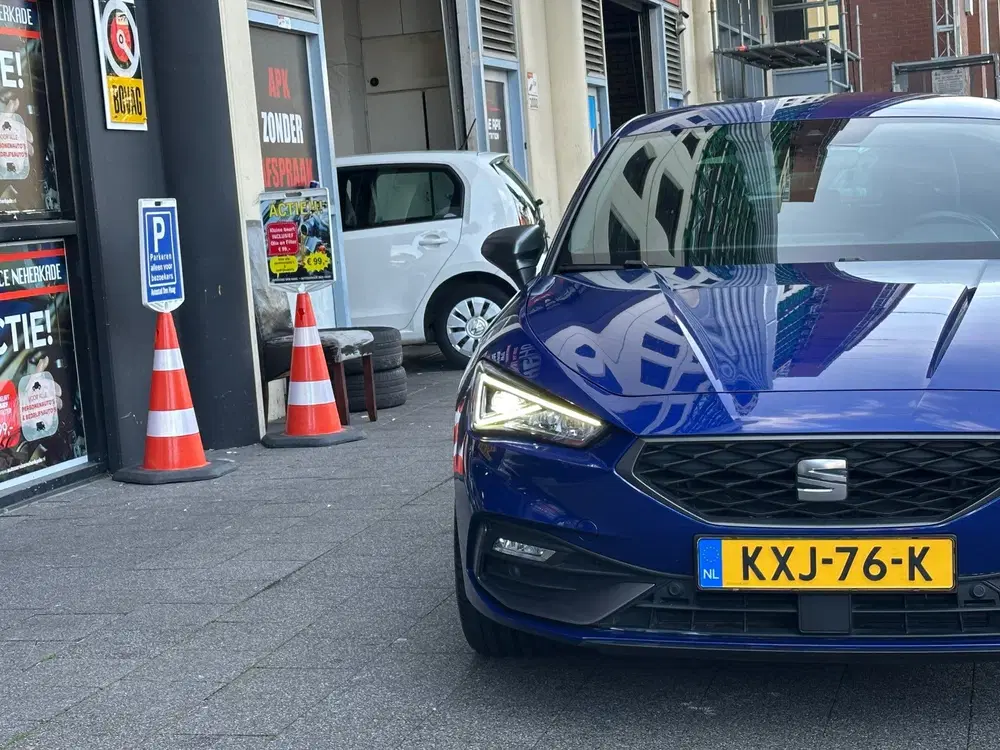 SEAT Leon 1.5 eTSI FR Aut Leer Navi Camera Carplay uit 2021, foto 9