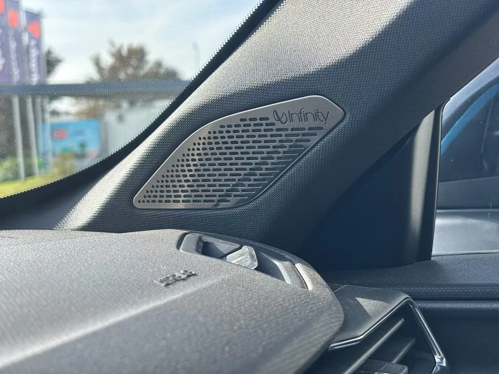 Lynk & Co 01 1.5 Plug-in Hybrid uit 2025, foto 12