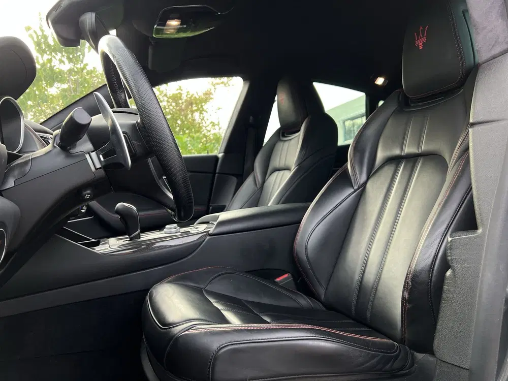 Maserati Levante 3.0 V6 D AWD GranLusso uit 2019, foto 3