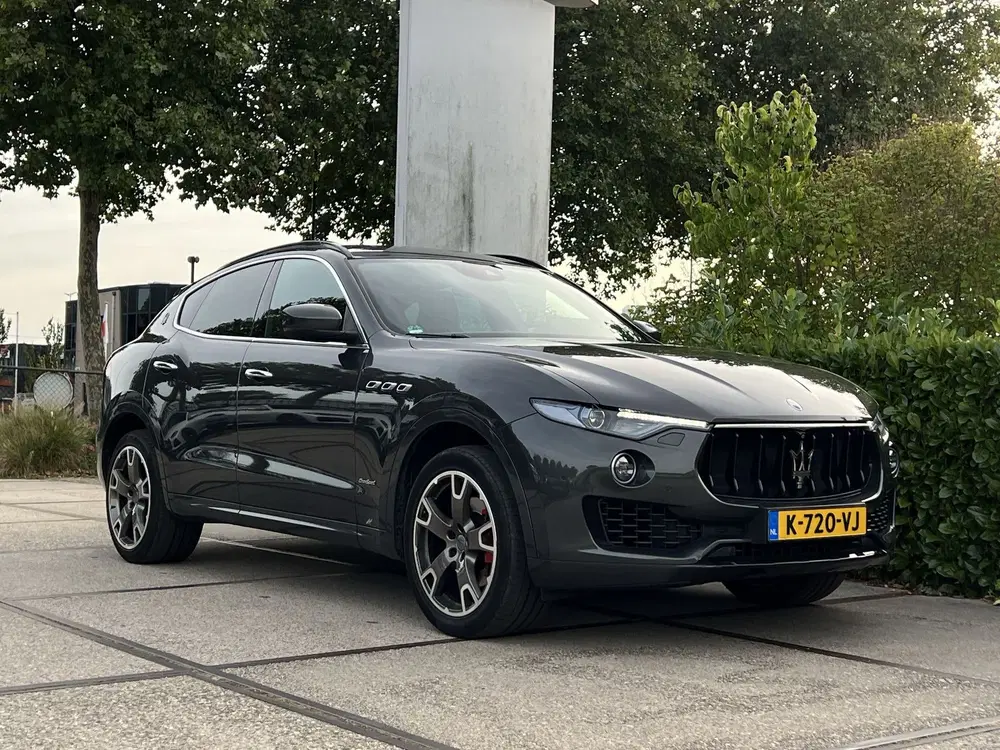 Maserati Levante 3.0 V6 D AWD GranLusso uit 2019, foto 6